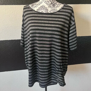 Women’s Mod Cloth Plus Size Tee